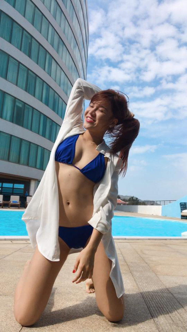 Cùng với chiều cao ấn tượng, Yến Xuân luôn xuất hiện nổi bật trong những bộ bikini gợi cảm. 