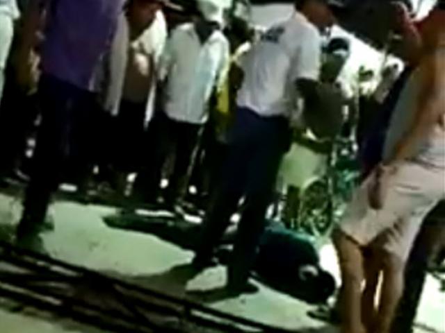 Pháp luật - Người đàn ông đánh tóe máu đầu kẻ hiếp dâm con mình