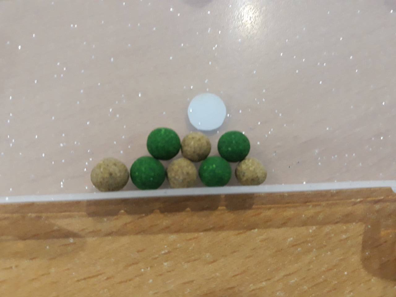 Tử vong do uống “thần dược” được ship tận nhà - 1