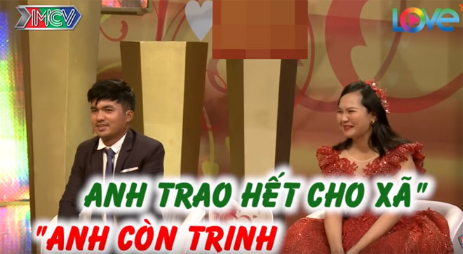 Khóc lóc trao thân cho vợ, người chồng khiến khán giả thốt lên “Không thể tin nổi” - 1