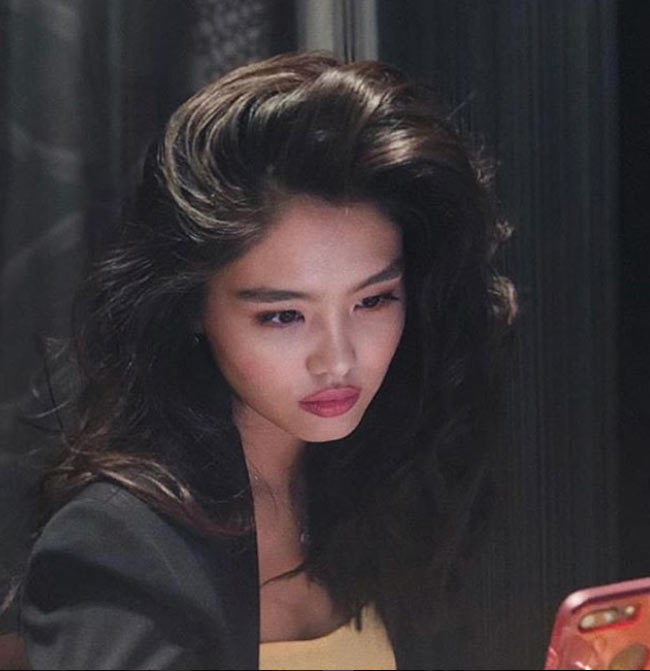 Chính vì thế chất làm đầy được đưa vào môi bằng công cụ kim chuyên biệt.