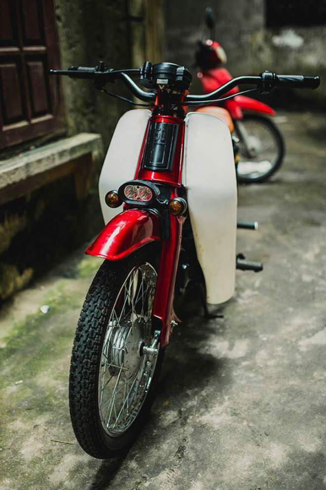 Hút mắt huyền thoại Honda Cub 81 lên đồ chơi đẹp ngút ngàn - 1