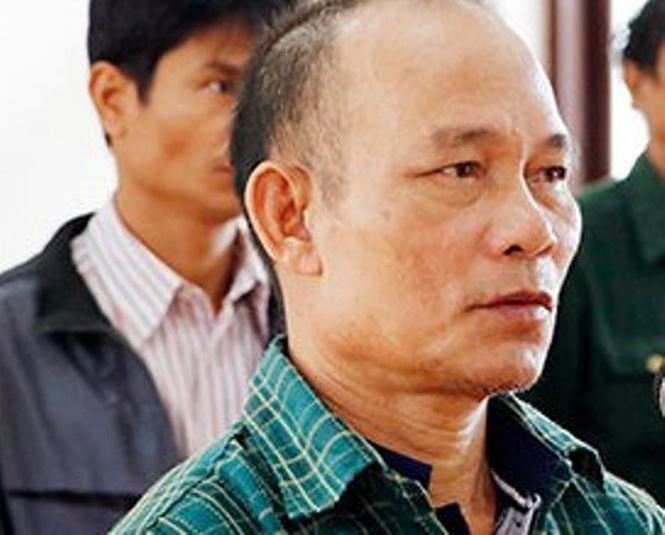 Vác dao quyết "sinh tử" sau khi uống chung 3 lít rượu, 1 người tử vong - 1