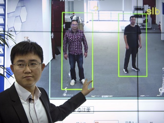 Trung Quốc sẽ sử dụng công nghệ nhận diện dáng đi để giám sát công dân