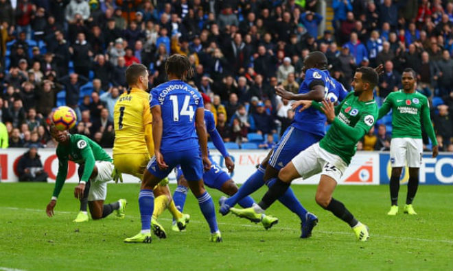 Cardiff - Brighton: Thẻ đỏ & bàn thắng &#34;vàng&#34; phút 90 - 1