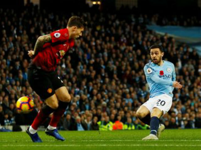 Trực tiếp Man City - MU: Cú sốc đầu hiệp 2