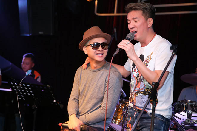 24h HOT: Đám cưới "khủng" ở quê chi gần 1 tỷ dựng rạp, mời Ngọc Sơn về hát - 3