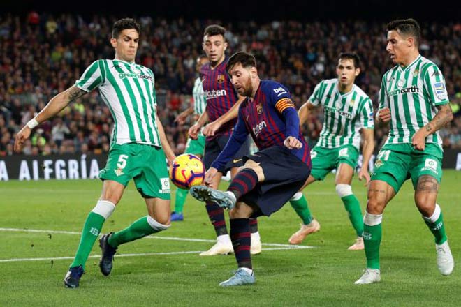Chấm điểm siêu sao vòng 12 La Liga: “Cánh én” Messi ở Nou Camp - 1