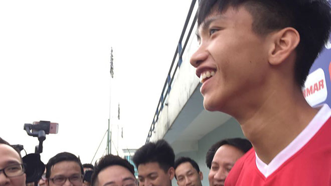 Việt Nam đấu Malaysia: HLV Park Hang Seo lo học trò dính thẻ &#34;lãng xẹt&#34; - 1