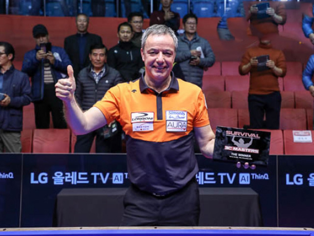 Thể thao - Ấn tượng giải bi-a 5 tỷ đồng: 2 loạt "cơ điên" khiến đối thủ xin thua