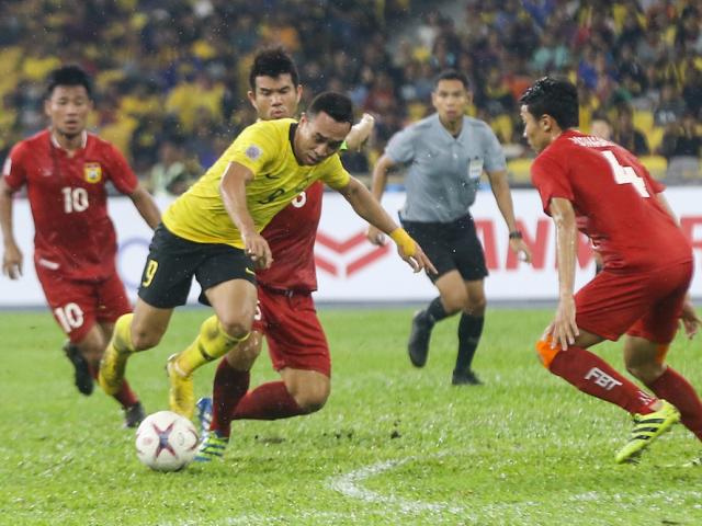 Malaysia đấu Việt Nam: HLV Cheng Hoe gửi chiến thư quyết phá lưới Lâm ”Tây”