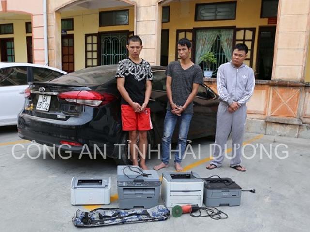 Pháp luật - Rủ bạn thuê ô tô về công ty cũ phá két, cướp tài sản