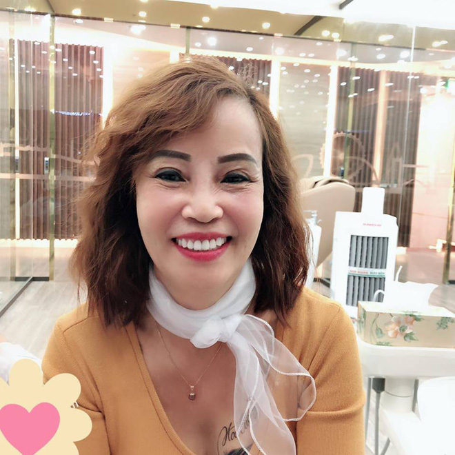 Cô dâu 62 tuổi: 'Càng hằn học càng vui, càng nhiều người theo dõi' - 2