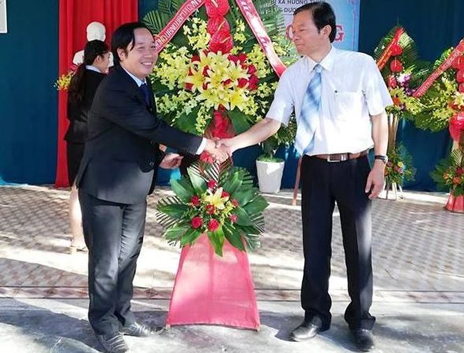 Hiệu trưởng mượn tiền hàng chục giáo viên rồi 'bỗng dưng mất tích'? - 2