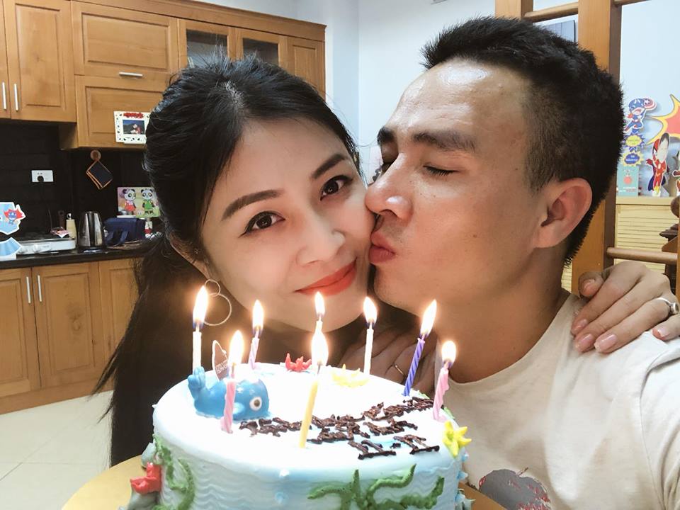 &#34;Lộ tin nhắn&#34; mùi mẫn của vợ chồng MC &#34;Chúng tôi là chiến sỹ&#34; - 2