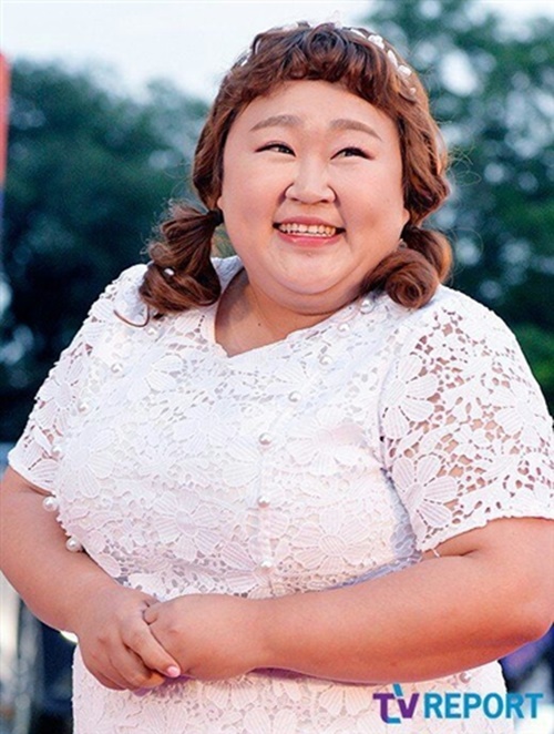 Danh hài Hàn giảm 30kg để được thêm 70 triệu đồng vào phong bì mừng cưới - 1