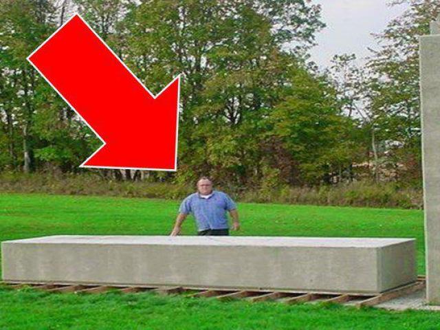 Thể thao - Người nâng 20 tấn đá bằng tay: Lực sỹ khỏe nhất hành tinh cũng chịu