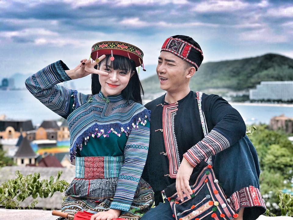 Hot girl đẩy em gái Lan Cave vào con đường bán dâm: Ngã ngửa thân thế vợ "thánh chế" - 1