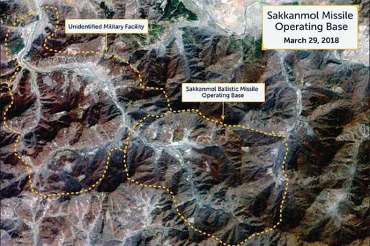 Phản ứng khó ngờ của ông Trump về tiết lộ cơ sở tên lửa bí mật Triều Tiên - 2
