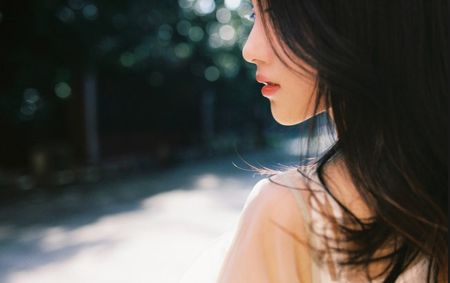 Điều gì khiến phụ nữ phải tìm đến sự im lặng? - 1