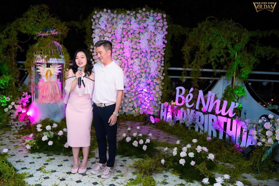 Mr. Đàm làm sinh nhật hoành tráng cho con nuôi: Bất ngờ thân thế cô gái 18 tuổi - 11