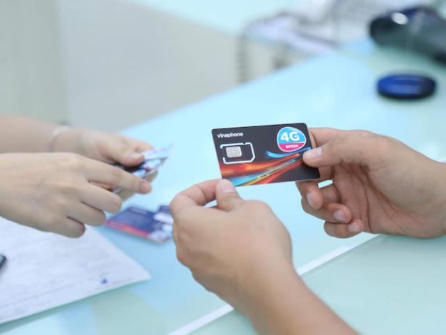 Tin tức trong ngày - Hôm nay (16/11), gần 10 triệu thuê bao di động bắt đầu được chuyển mạng giữ số