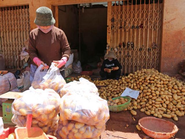 “Hô biến” nông sản Trung Quốc thành hàng Việt