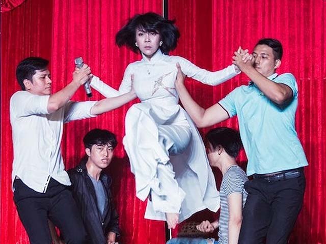 Phim - Chưa được cấp phép chương trình của Trác Thúy Miêu vẫn diễn