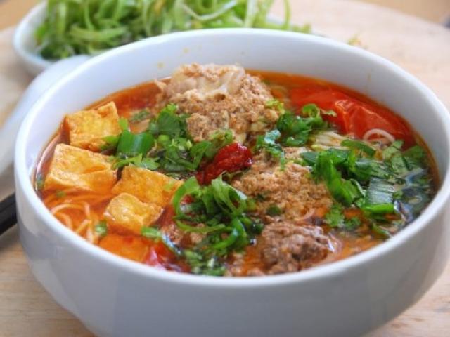 Ẩm thực - Mẹo hay giúp bạn nấu riêu cua đông lại thành miếng