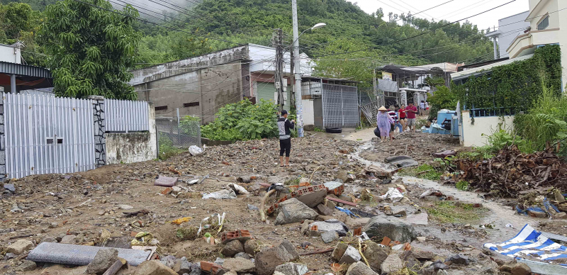 Tan hoang khu cư dân cao cấp Nha Trang sau vỡ hồ nhân tạo - 6