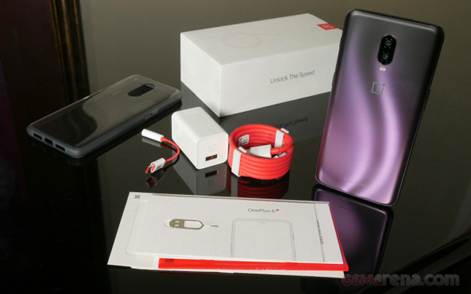 Đập hộp OnePlus 6T màu tím đẹp ma mị - 1