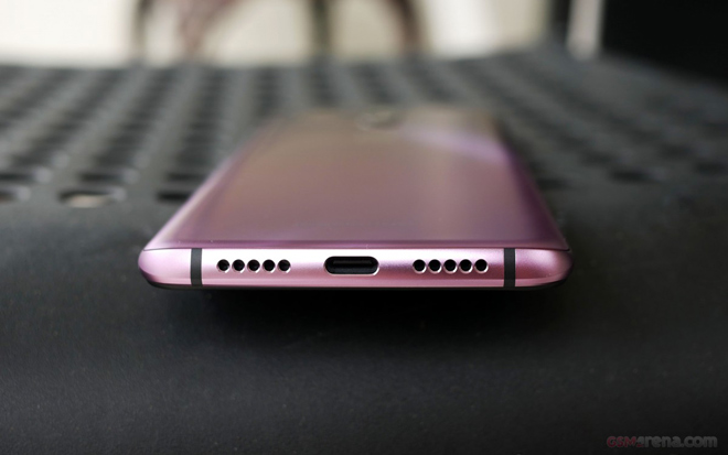 Đập hộp OnePlus 6T màu tím đẹp ma mị - 3