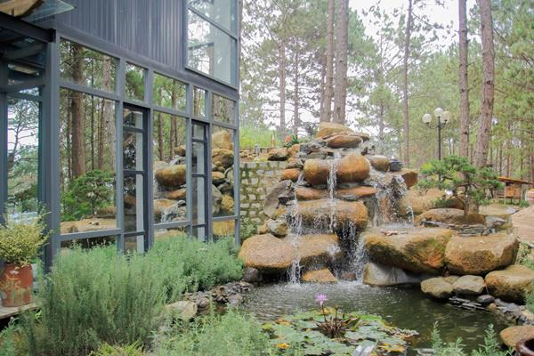 Chân dài miền Tây làm vợ thứ 4, được tặng 2 căn nhà, 1 biệt thự hơn trăm tỷ - 3