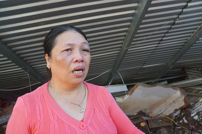 Nước lũ như “sóng thần” ở Nha Trang: Thoát chết nhờ lỗ thủng mái tôn - 3