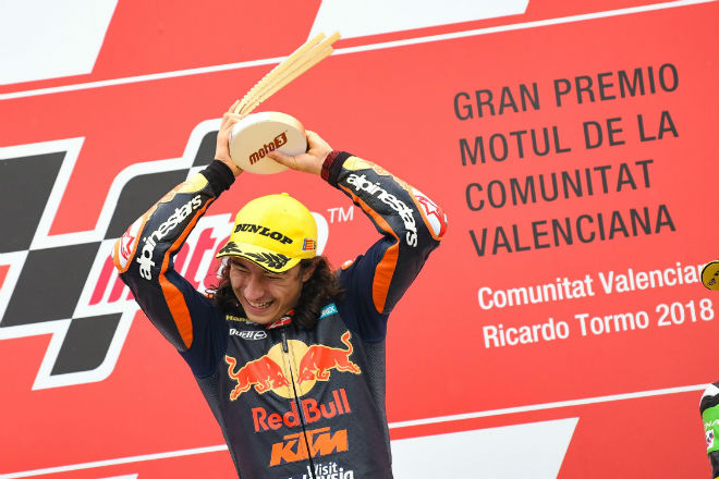 Đua xe MotoGP - Valencia GP: Niềm vui tột cùng & những chuyện cổ tích dưới mưa - 1