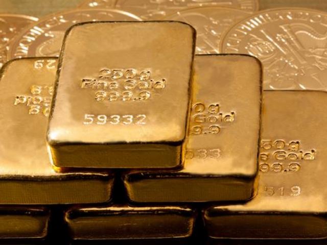 Tài chính - Bất động sản - Giá vàng hôm nay 20/11: Giới đầu tư tìm hầm trú ẩn, giá vàng leo cao