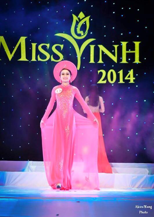 Tuyển thủ U23 Việt Nam có bạn gái giảng viên xinh đẹp thế này! - 4