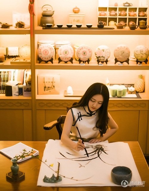 4 nữ giáo viên xinh tuyệt mỹ khiến học sinh muốn học cả đời - 2