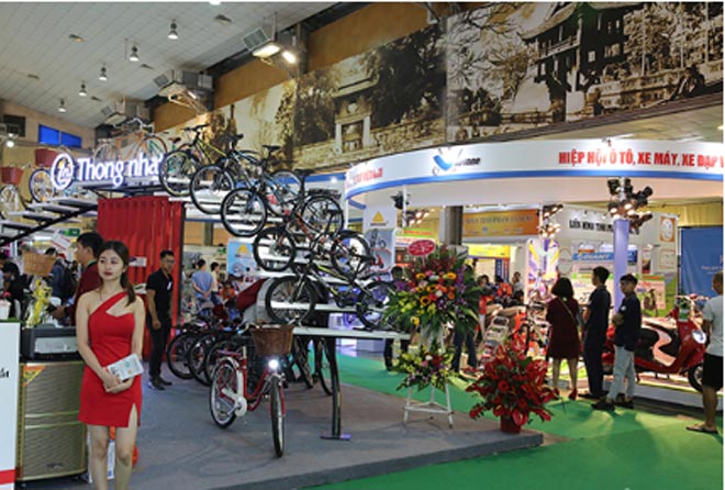 Hà Nội: Choáng với xe đạp thời "ông bà anh" trị giá hàng trăm triệu đồng - 1