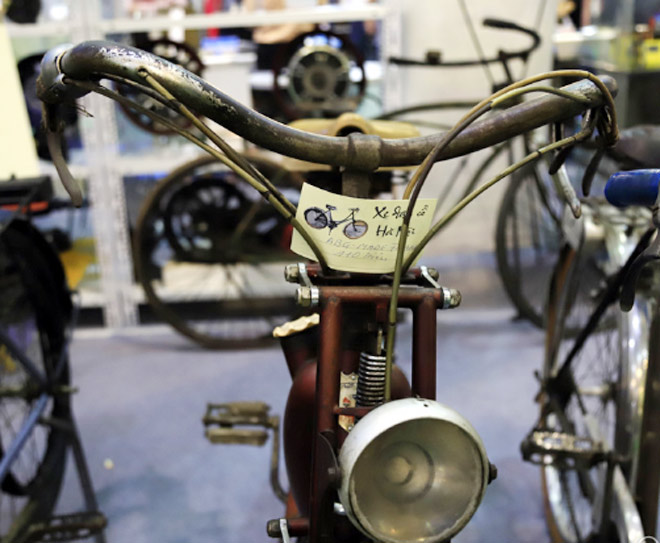 Hà Nội: Choáng với xe đạp thời "ông bà anh" trị giá hàng trăm triệu đồng - 3
