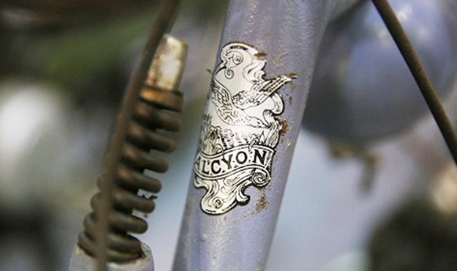 Hà Nội: Choáng với xe đạp thời "ông bà anh" trị giá hàng trăm triệu đồng - 6