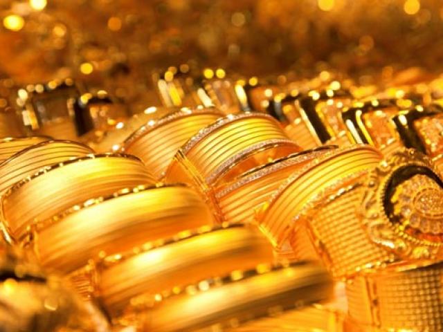 Tài chính - Bất động sản - Giá vàng hôm nay 22/11: Nhà đầu tư xuống tiền, vàng lên đỉnh 2 tuần