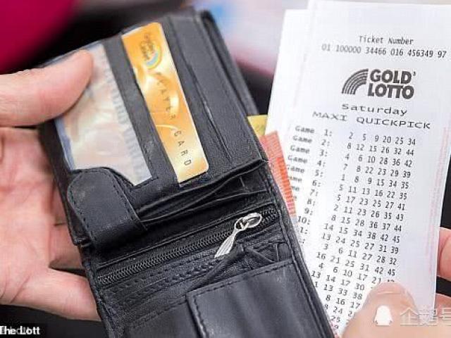 Tài chính - Bất động sản - 20 tuổi đổi đời thành triệu phú nhờ giải độc đắc "khoe không ai tin"