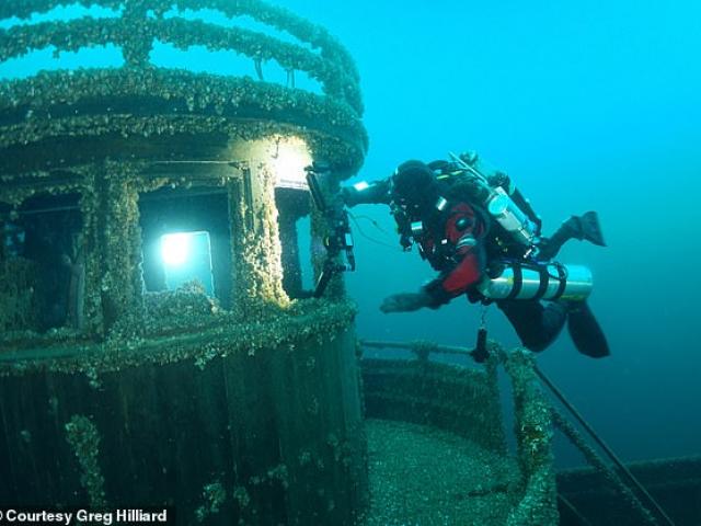 Thế giới - Xác tàu đắm "bị nguyền rủa" còn nguyên vẹn dưới biển Canada