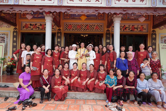 Hình ảnh đẹp trong lễ Hằng Thuận của nữ ca sỹ và chồng Thứ trưởng - 7