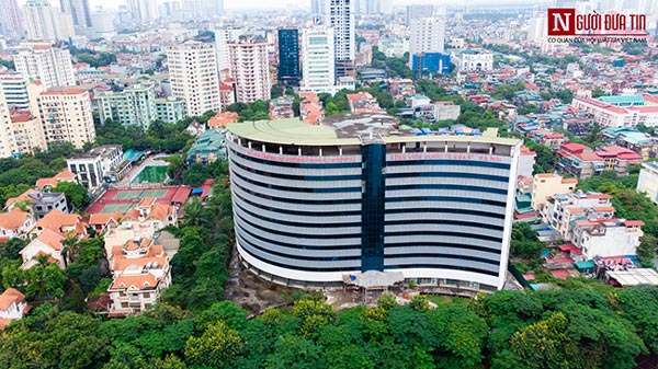 Bệnh viện nghìn tỷ bỏ hoang giữa thủ đô - 1