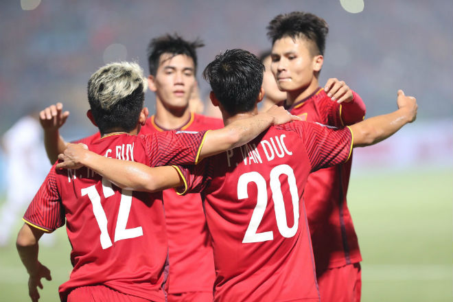 Việt Nam nhất bảng A: Hưởng lợi bán kết vì luật AFF Cup như cúp C1 - 1