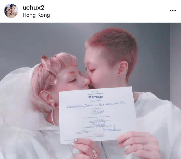 Con riêng của Thành Long kết hôn cùng người tình đồng giới ở tuổi 19 - 1