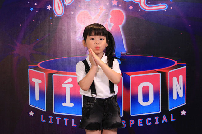 4 em bé này có khả năng ngoại ngữ siêu phàm - 3