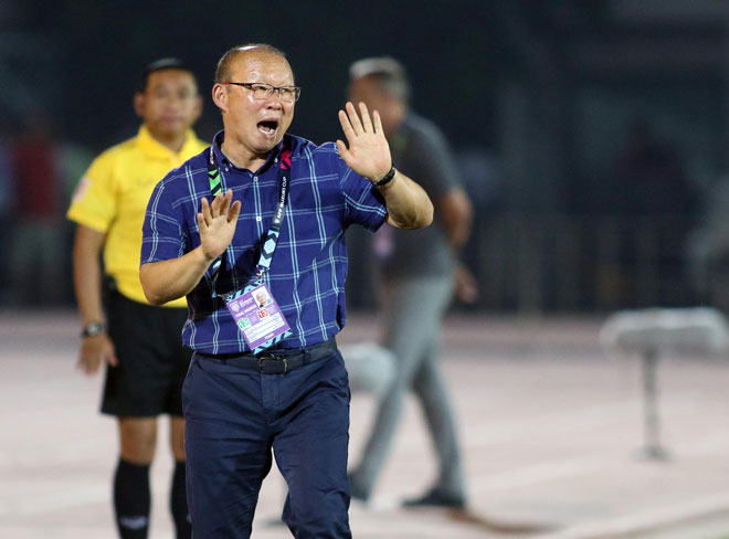 Báo châu Á: HLV Park Hang Seo quá hay, kinh ngạc về Quang Hải - 1